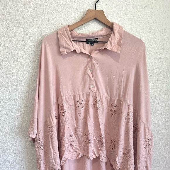 J Gee Women's 1X Pink Popover Blouse Eyelette Boho Rayon Floral Casual High Low - Picture 2 of 11
